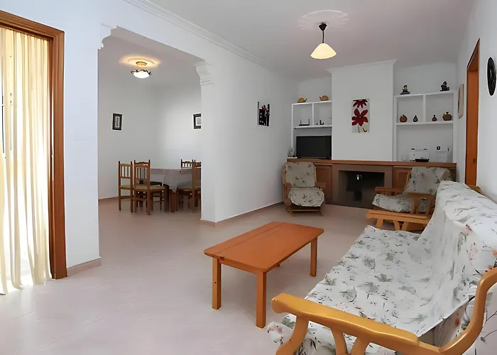 شاليه Con Piscina Privada Y Zona De Barbacoa Cerca Del Pueblo *