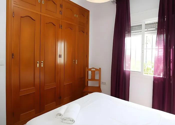 Con Piscina Privada Y Zona De Barbacoa Cerca Del Pueblo 科尼尔-德拉弗龙特拉